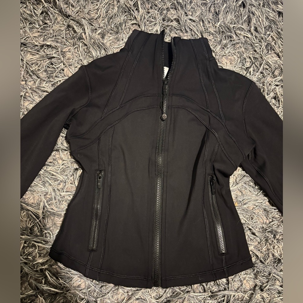 Black Cropped Lululemon Define Jacket
